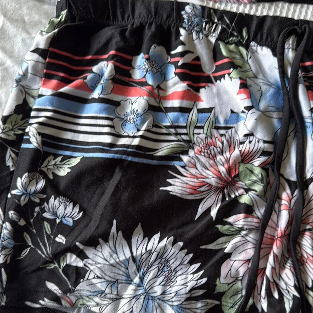 Linea Donatella Black and Pink Floral Pajama Set